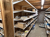 Inhaak wandstelling met legborden - afbeelding 10 van  10