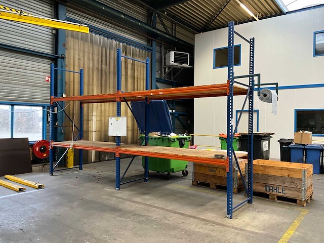 Inhaakpalletstelling - afbeelding 1 van  5