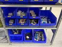 Inhoud (380v) installatiematerialen, machine-onderdelen, etc. van 9 legbordstellingen - afbeelding 5 van  40