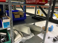 Inhoud (380v) installatiematerialen, machine-onderdelen, etc. van 9 legbordstellingen - afbeelding 35 van  40