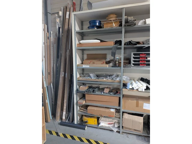 Inhoud 7 meter stelling - afbeelding 12 van  57