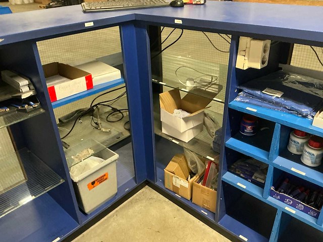 Inhoud baliemeubel - afbeelding 3 van  14