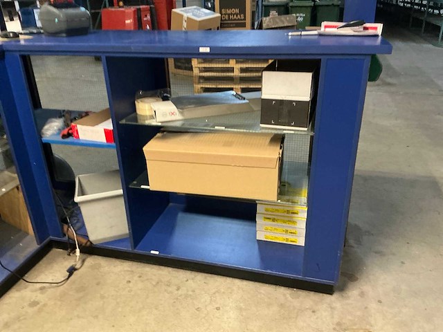 Inhoud baliemeubel - afbeelding 12 van  14