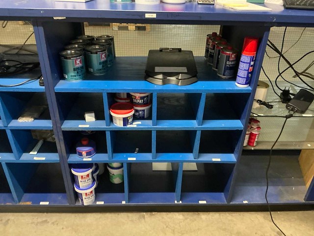 Inhoud baliemeubel - afbeelding 14 van  14