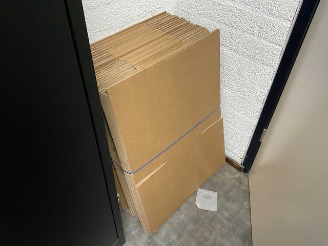 Inhoud bergkast - afbeelding 5 van  13