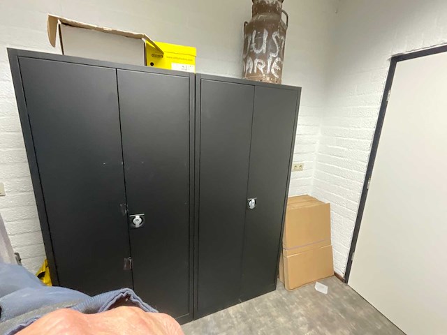 Inhoud bergkast - afbeelding 6 van  13