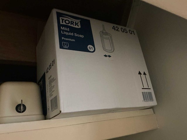 Inhoud bezemkast - afbeelding 5 van  8