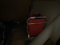 Inhoud bezemkast - afbeelding 7 van  8