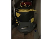 Inhoud bezemkast - afbeelding 8 van  8