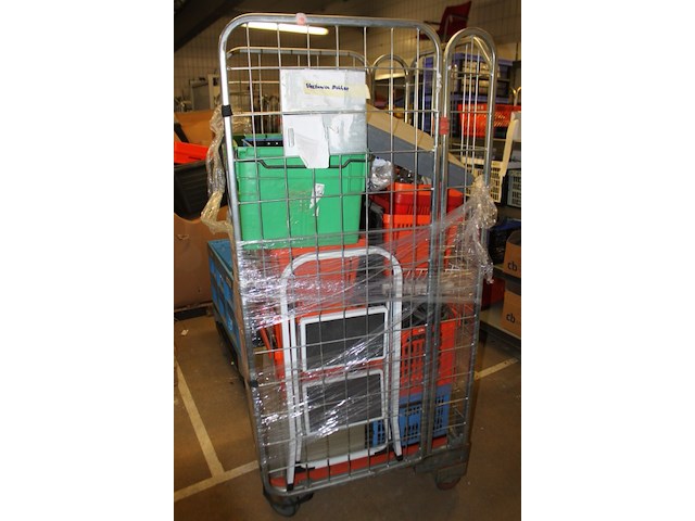 Inhoud complete rol container - afbeelding 5 van  9