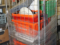 Inhoud complete rol container - afbeelding 8 van  9