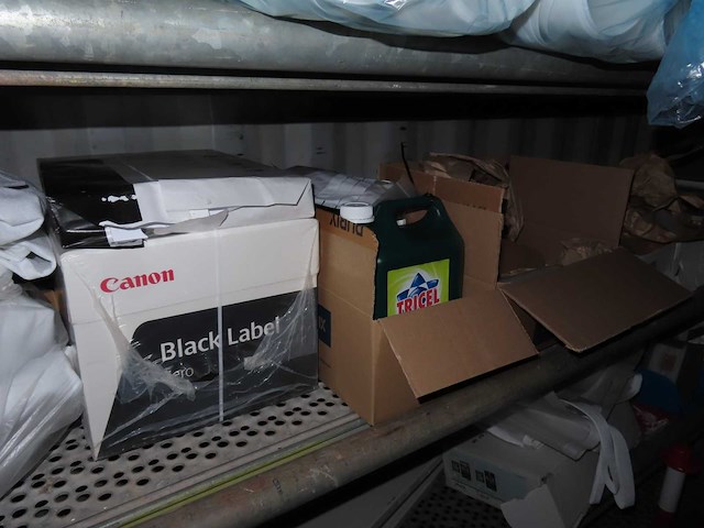 Inhoud container - afbeelding 18 van  29