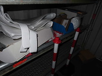 Inhoud container - afbeelding 4 van  29