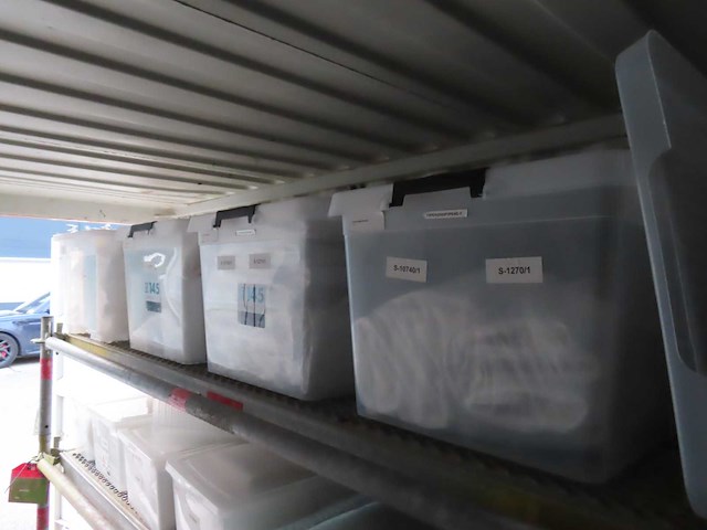 Inhoud container - afbeelding 5 van  29