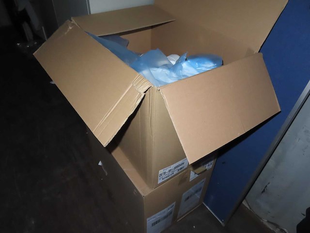 Inhoud container - afbeelding 10 van  29