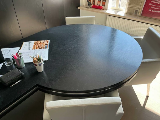 Inhoud directiekantoor - afbeelding 3 van  9