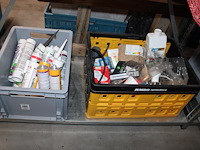 Inhoud driedelige stelling w.o. bouw gerelateerde producten, pvc, kitten, zijlen en elektra onderdelen. - afbeelding 4 van  7