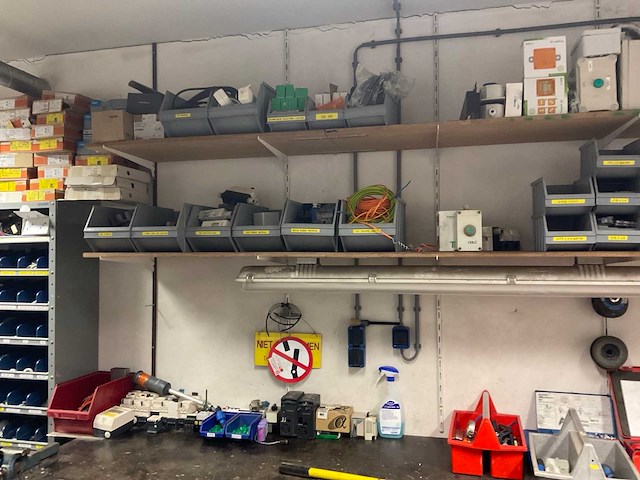 Inhoud elektrotechnische ruimte - afbeelding 10 van  11
