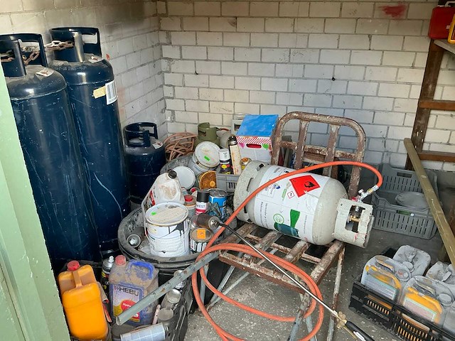 Inhoud gasopslag - afbeelding 1 van  10