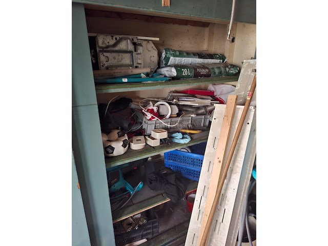 Inhoud gereedschap ruimte - afbeelding 16 van  24