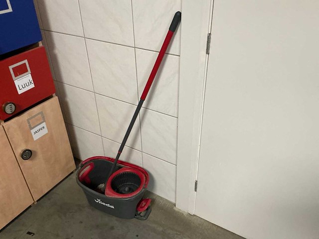 Inhoud kantine ruimte - afbeelding 9 van  9