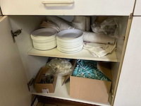 Inhoud kantine - afbeelding 4 van  15