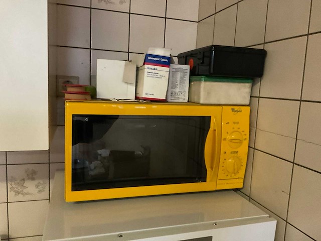 Inhoud kantine - afbeelding 11 van  15