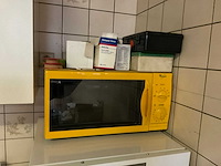 Inhoud kantine - afbeelding 11 van  15