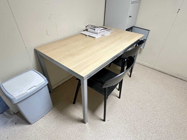 Inhoud kantine - afbeelding 5 van  12