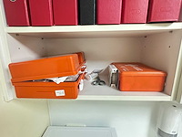 Inhoud kantine - afbeelding 8 van  12