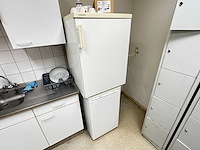 Inhoud kantine - afbeelding 7 van  11