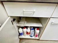 Inhoud kantine - afbeelding 11 van  11