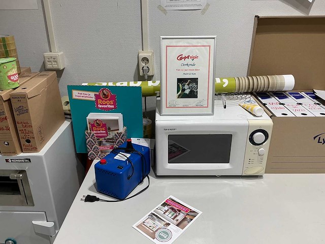 Inhoud kantine - afbeelding 6 van  12