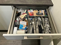 Inhoud kantine - afbeelding 4 van  8