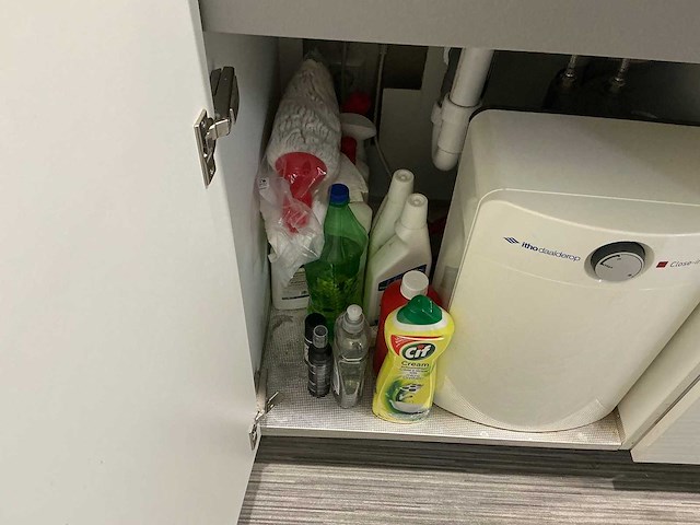 Inhoud kantine - afbeelding 6 van  8