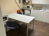 Inhoud kantine - afbeelding 1 van  5