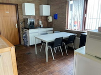 Inhoud kantine - afbeelding 1 van  18