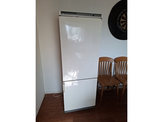 Inhoud kantine - afbeelding 2 van  6