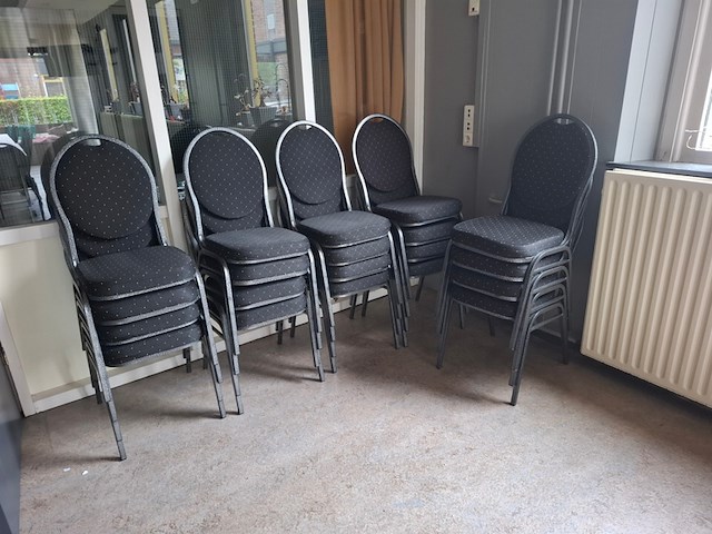 Inhoud kantine - afbeelding 11 van  13