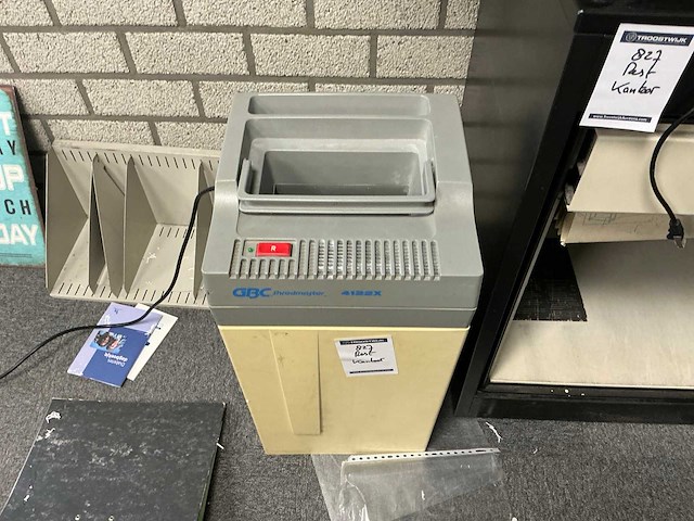 Inhoud kantoor - afbeelding 2 van  20