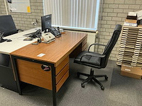 Inhoud kantoor - afbeelding 12 van  20