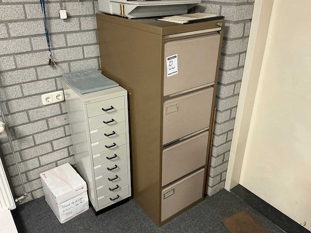 Inhoud kantoor - afbeelding 14 van  20