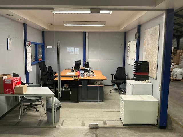 Inhoud kantoor - afbeelding 1 van  11