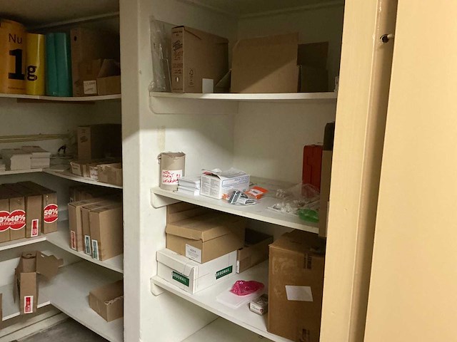 Inhoud kantoor - afbeelding 4 van  10