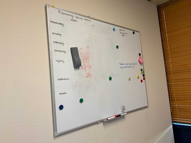 Inhoud kantoor - afbeelding 10 van  22