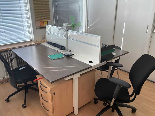 Inhoud kantoor - afbeelding 1 van  9