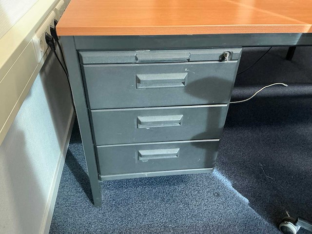 Inhoud kantoor - afbeelding 5 van  13