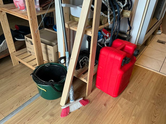 Inhoud kantoor/locatie - afbeelding 18 van  65