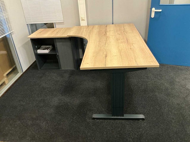 Inhoud kantoorruimte - afbeelding 6 van  6