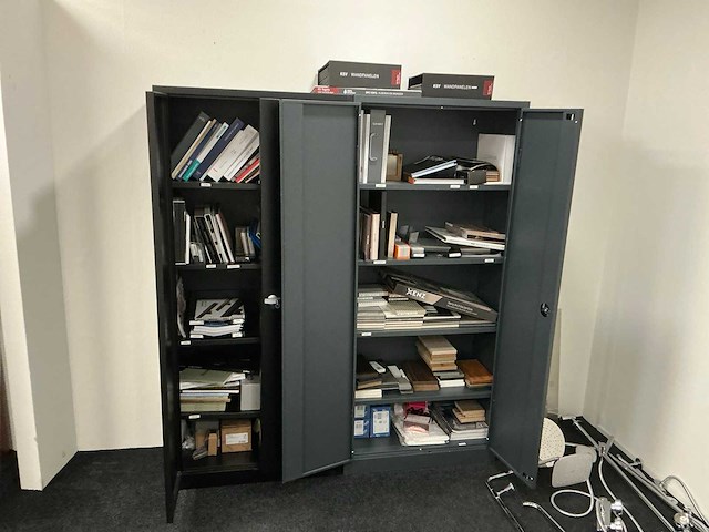 Inhoud kantoorruimte - afbeelding 10 van  10